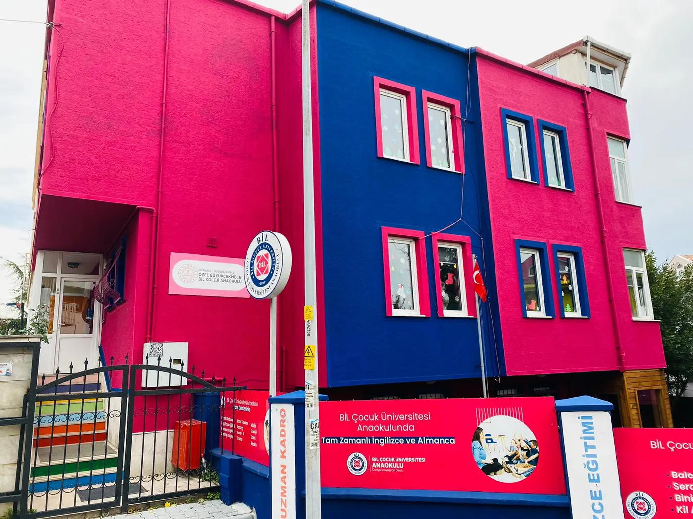Bil Okulları Büyükçekmece Kampüsü dış görünüm