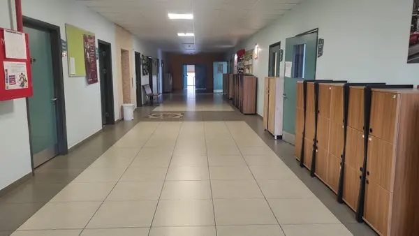 Özel İzmit Mektebim Koleji Bilgi Küpü Ortaokulu kampüs fotoğrafı 8
